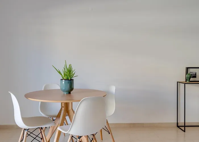 アパート Sea View エリセイラ